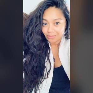 Meet your Posher, Reina